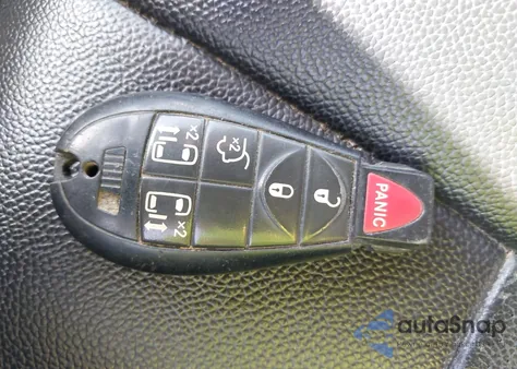 2012 Chrysler Town & Country Touring z USA, uszkodzony, nr VIN 2C4RC1BG7CR308985